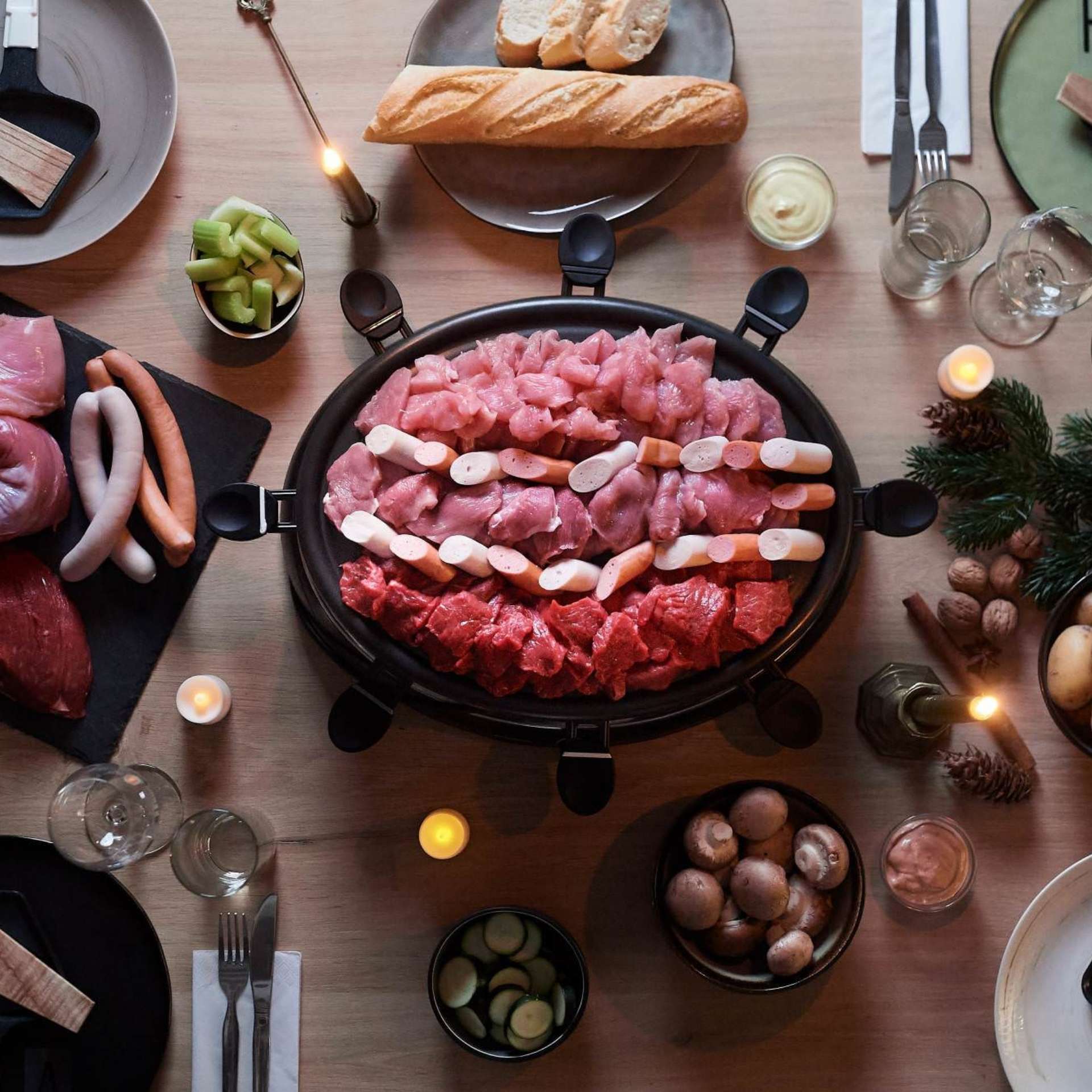 Cuts unserer Raclettebox auf dem Raclette liegend