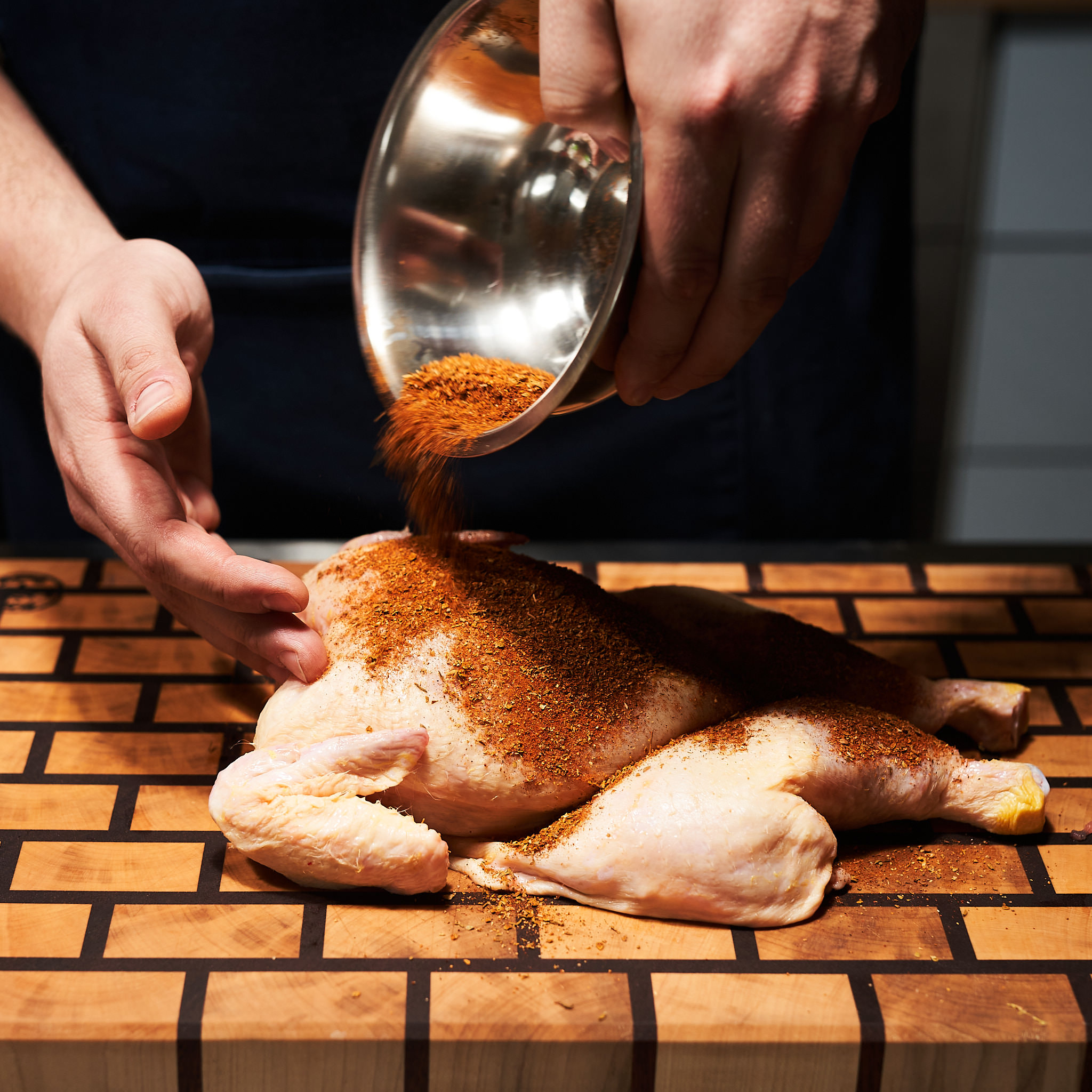 Maishendl im Ganzen aus Österreich
