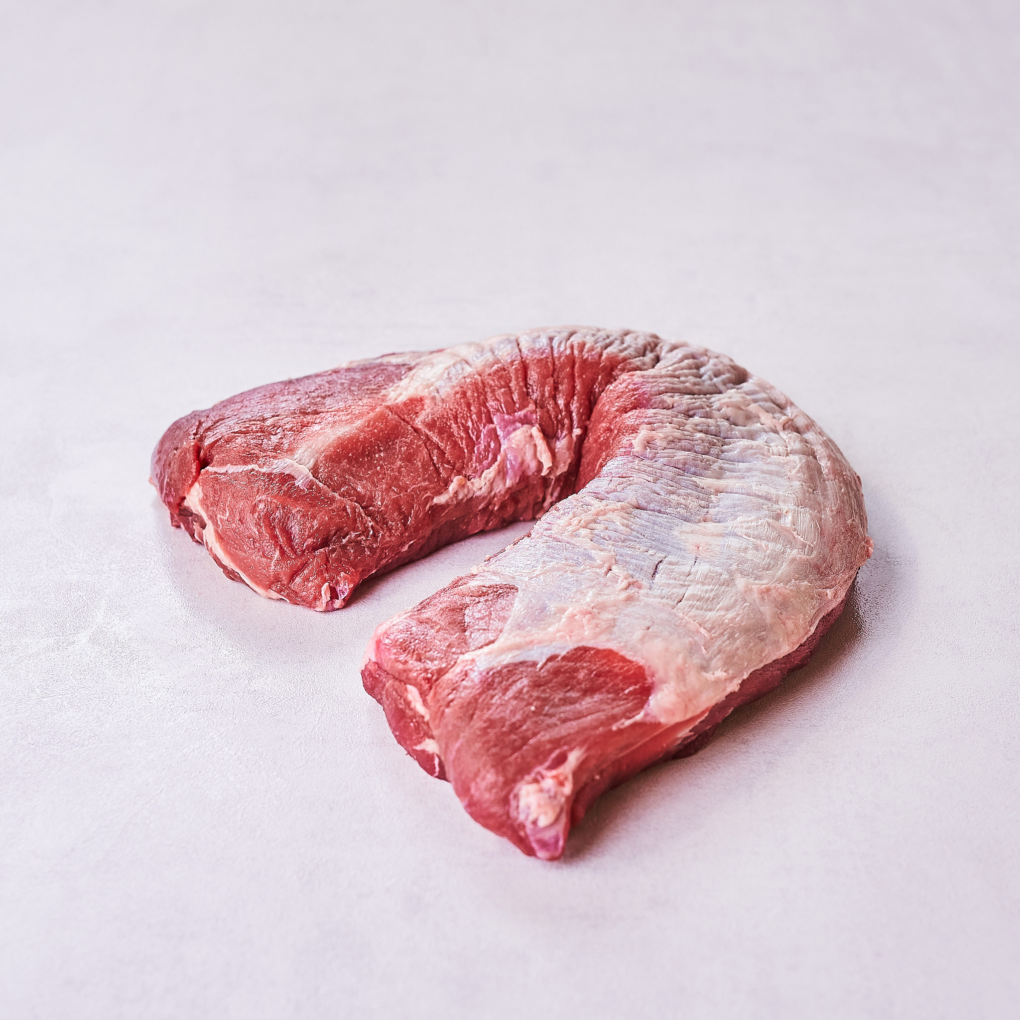 Ausgeloester Wildschweinrücken Produktfotografie